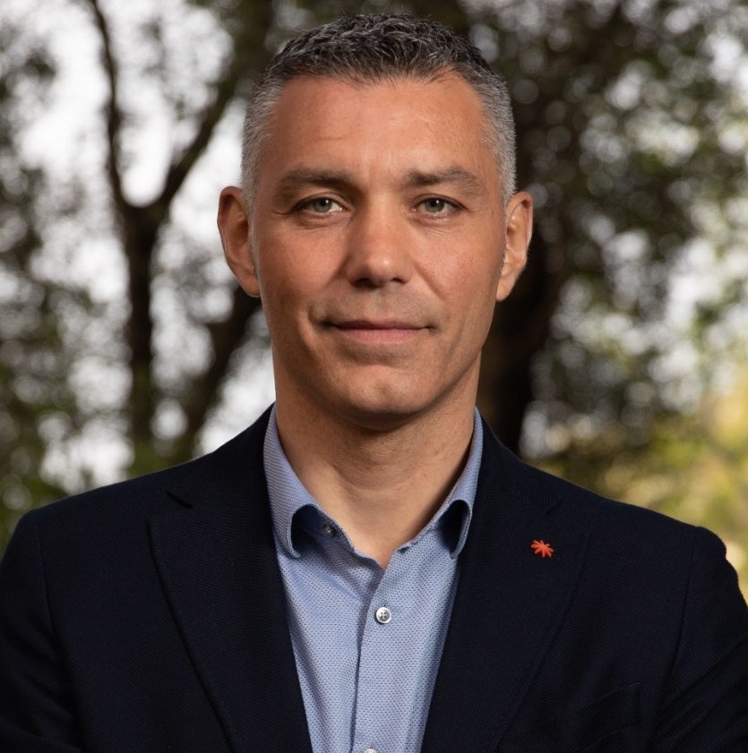 Foto del consigliere Spampinato. Taglio busto frontale